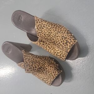 Leopard Print Women's Mules